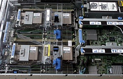HP DL560 Server Internal Image